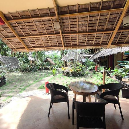 Sulu Sunset Beach Resort Nauhang 外观 照片