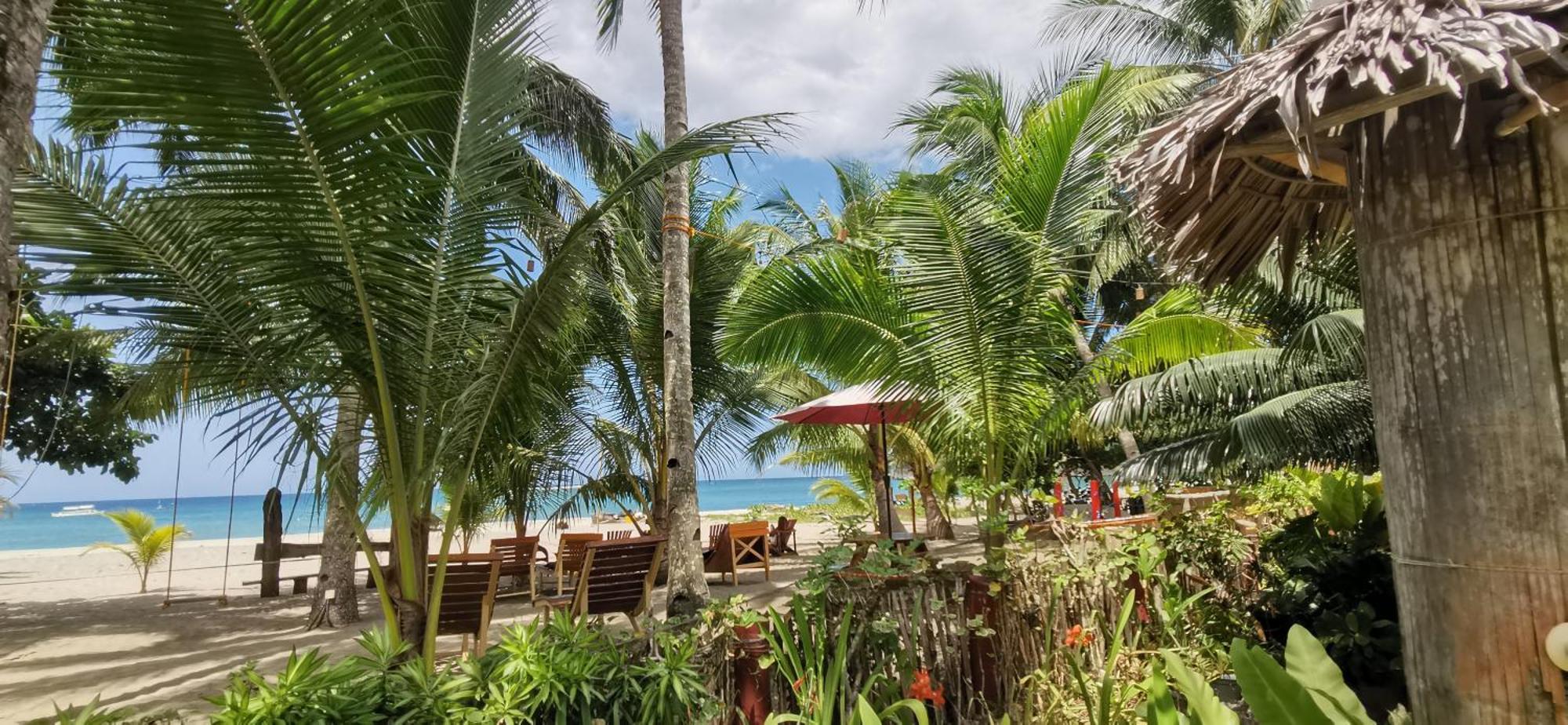 Sulu Sunset Beach Resort Nauhang 外观 照片