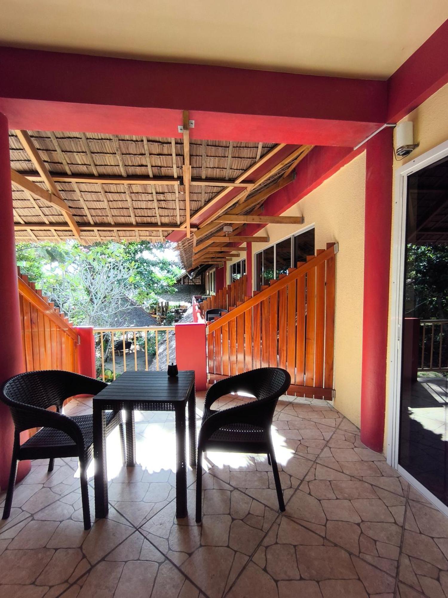 Sulu Sunset Beach Resort Nauhang 外观 照片